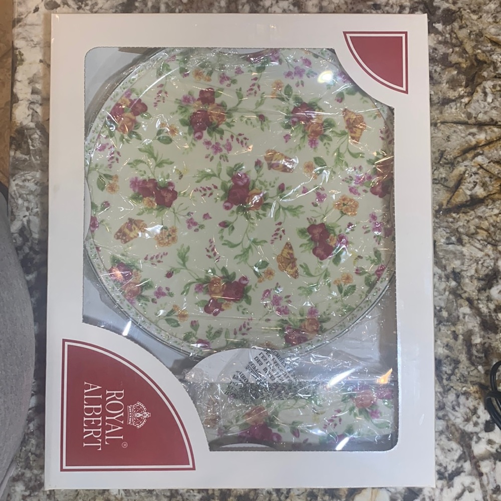 Royal Albert SOC Spring Chintz Cake Plate & Server, NIB, beautiful piece